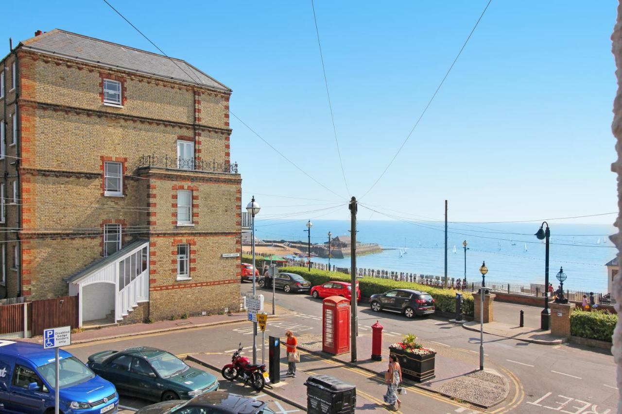 Ocean Outlook - Broadstairs Best! Экстерьер фото